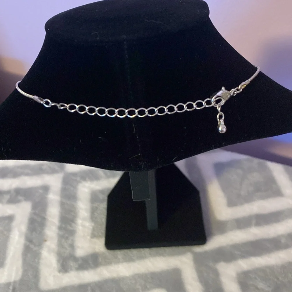 Arizona Jean Company Square Necklace - Picture 4 of 4